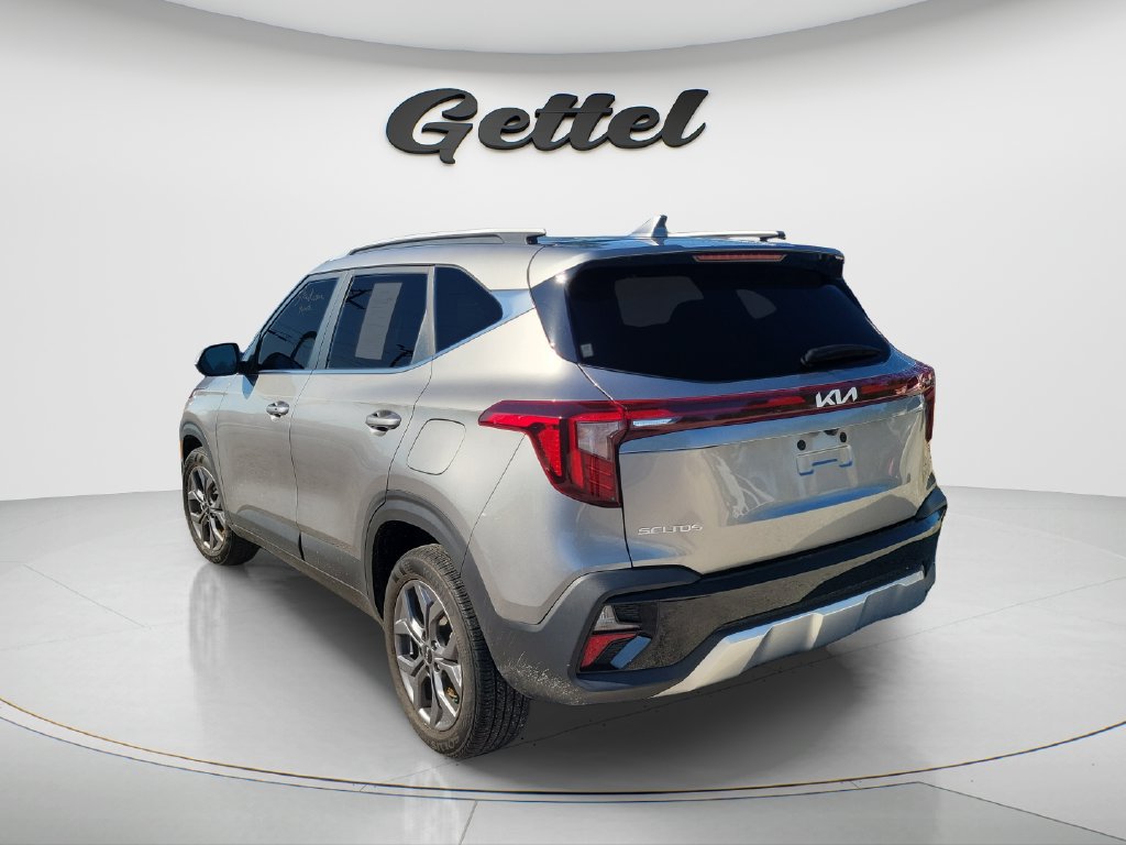 Used 2024 Kia Seltos S AWD/4WD image 4