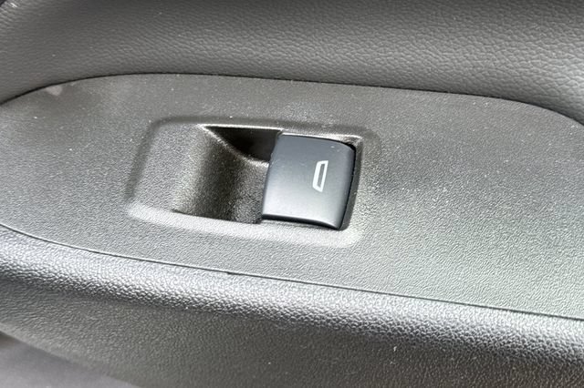 Used 2024 Chevrolet Equinox LT AWD/4WD image 22