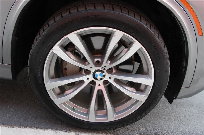 Used 2017 BMW X5 xDrive50i AWD/4WD image 43