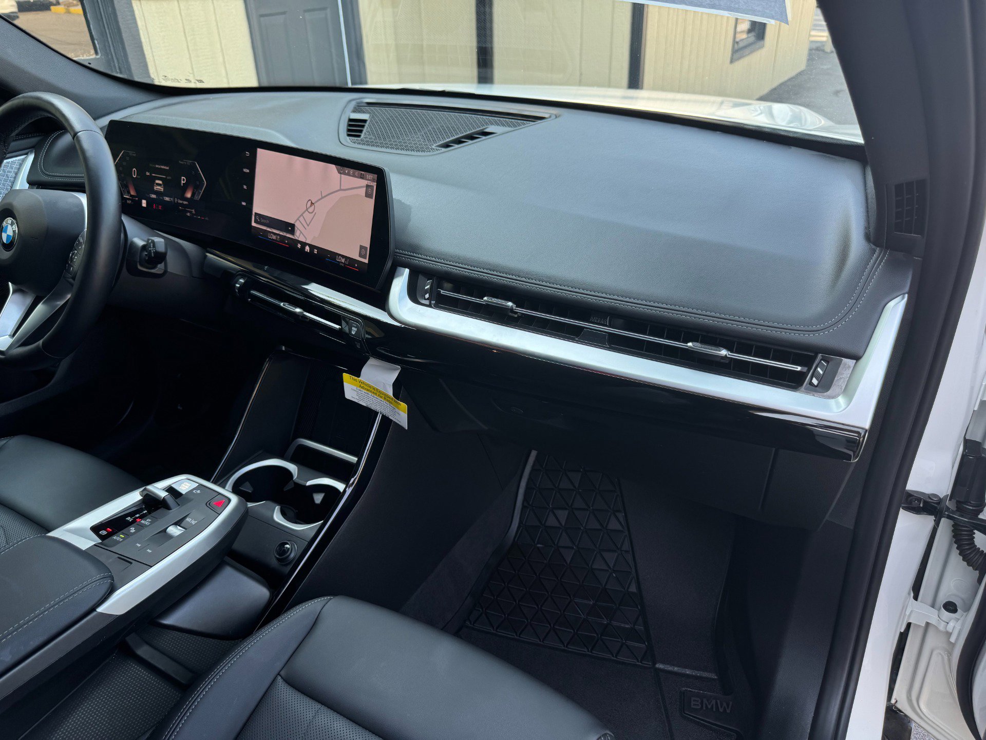 Used 2024 BMW X1 xDrive28i w/ Convenience Package image 27