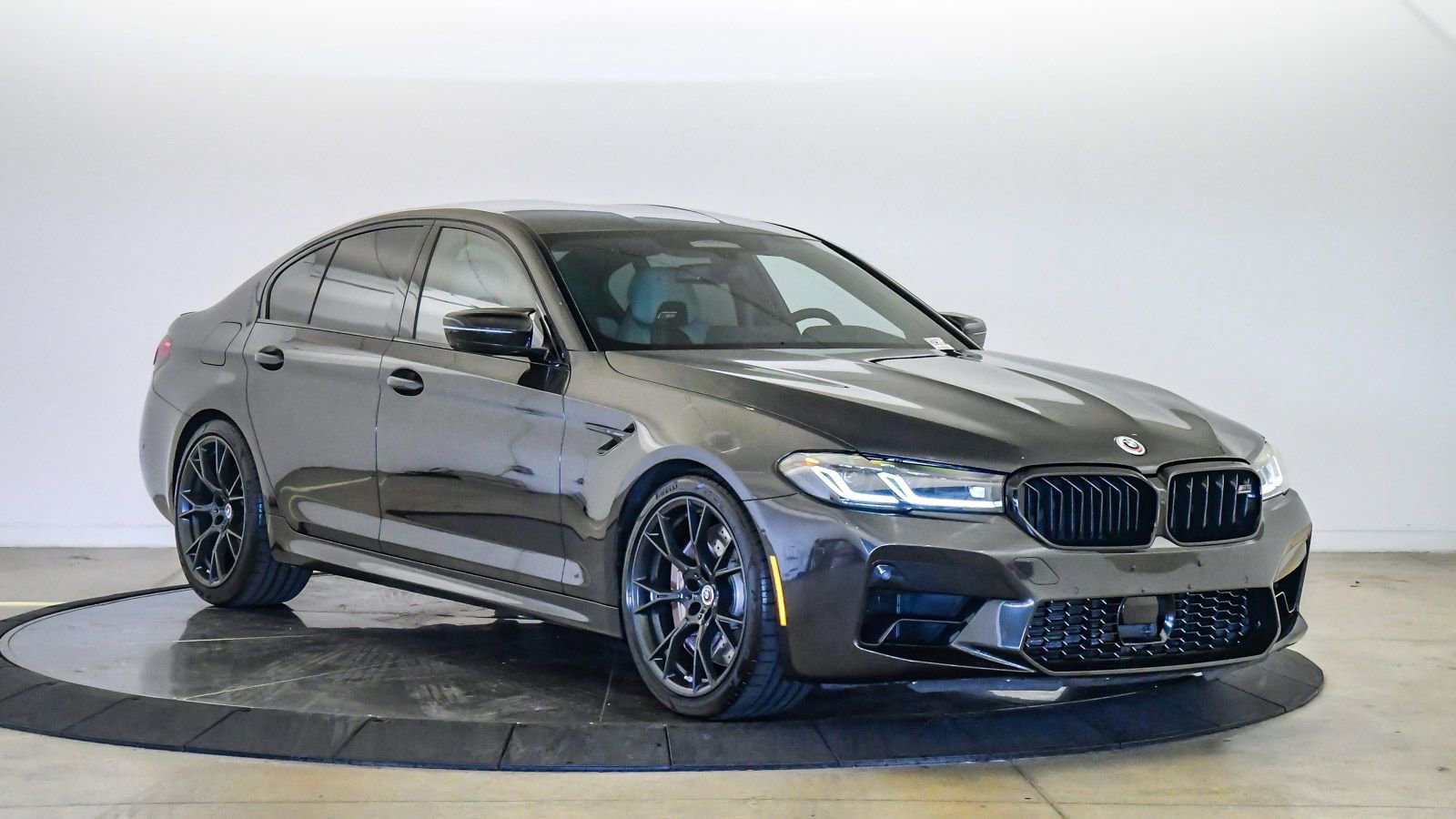Used 2023 BMW M5 w/ Competition Package image 6