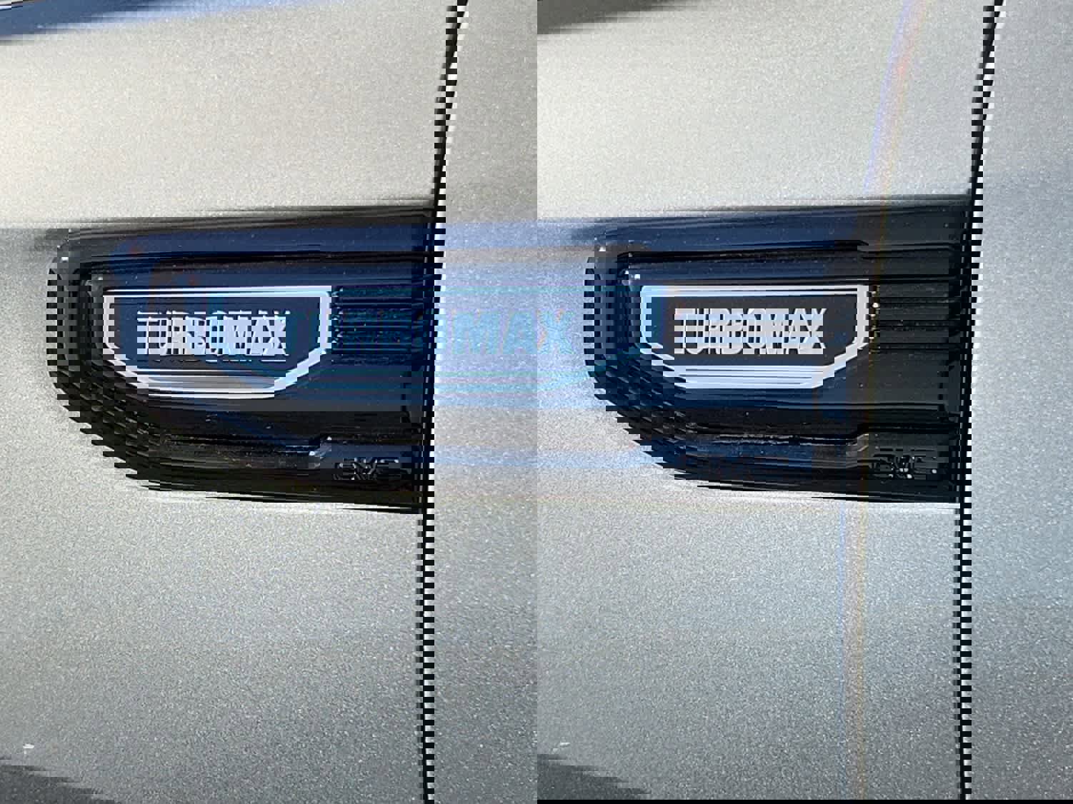 New 2026 GMC Sierra 1500 Elevation image 17