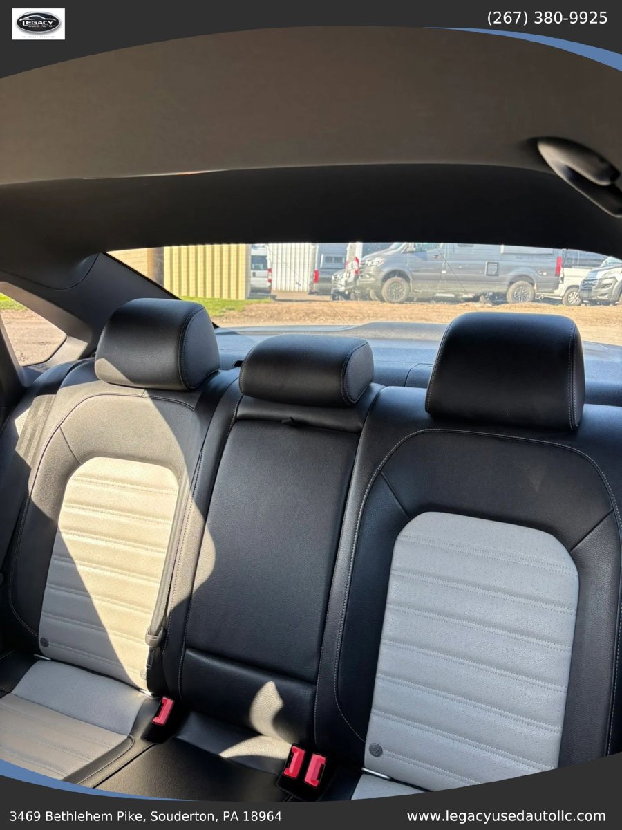 Used 2018 Volkswagen Passat GT FWD image 41