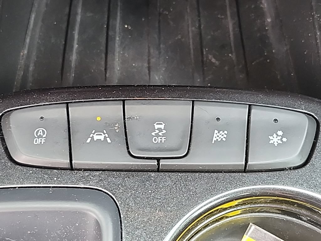 Used 2023 Chevrolet TrailBlazer LT w/ Convenience Package FWD image 11