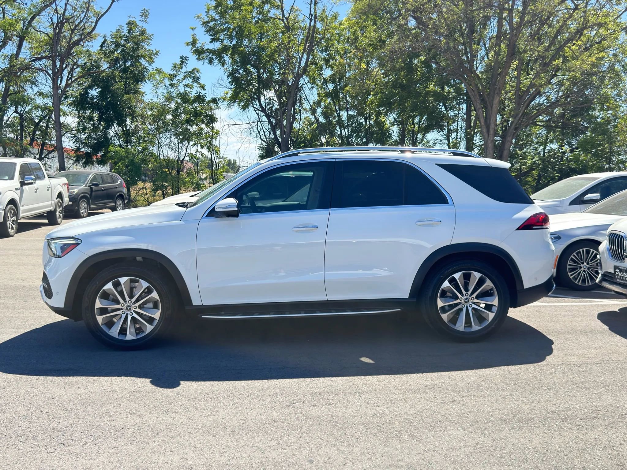 Used 2020 Mercedes-Benz GLE 350 4MATIC w/ Premium Package image 8