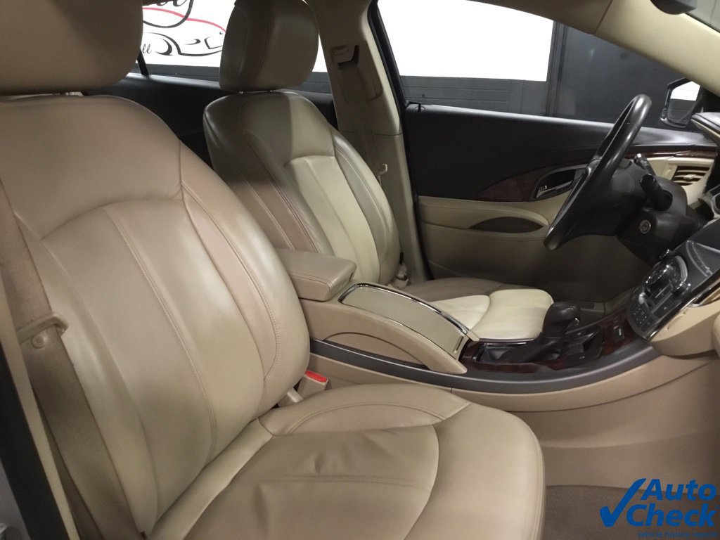Used 2010 Buick LaCrosse CXL FWD image 35