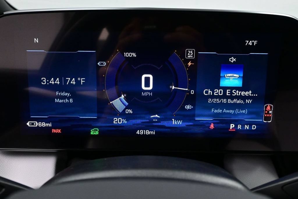 Used 2026 Chevrolet Equinox EV LT FWD image 27