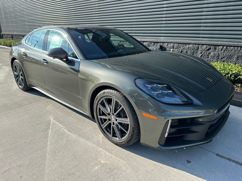 Used 2026 Porsche Panamera RWD image 11