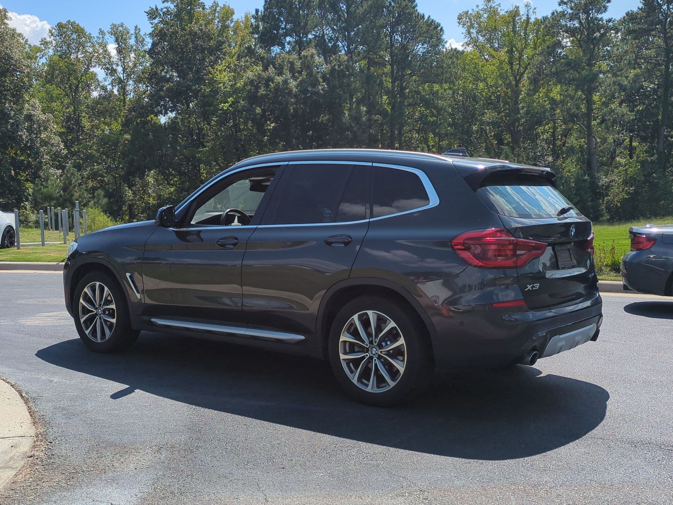 Used 2019 BMW X3 xDrive30i w/ Convenience Package AWD/4WD image 8