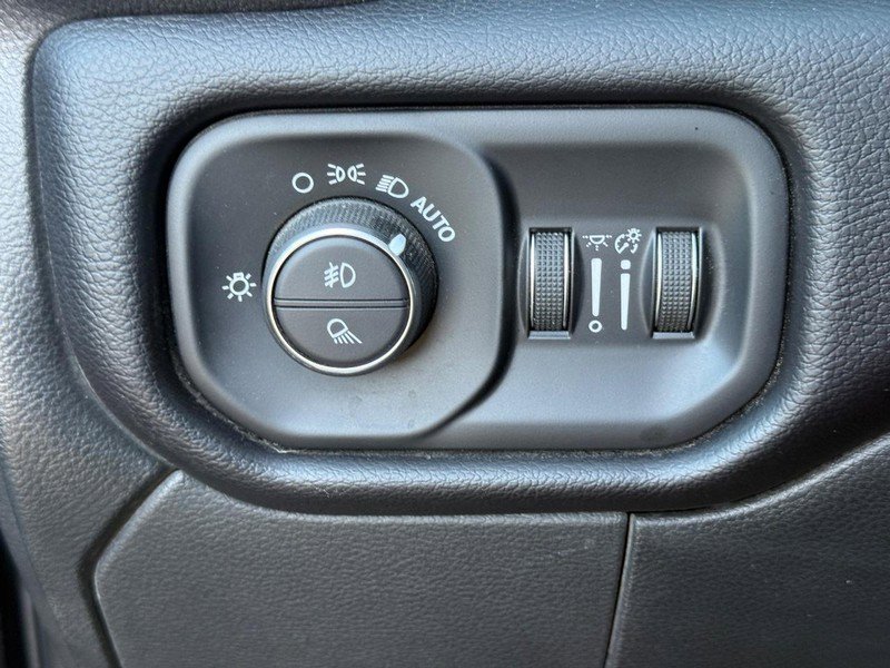 Used 2022 RAM 3500 Laramie image 29