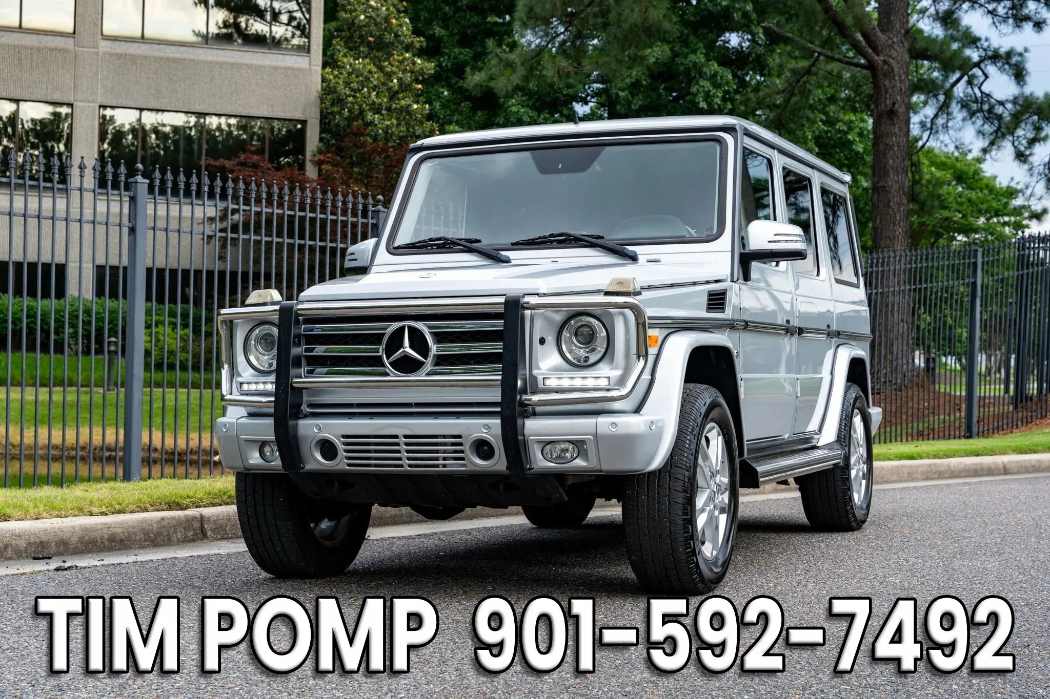 Used 2015 Mercedes-Benz G 550 image 2