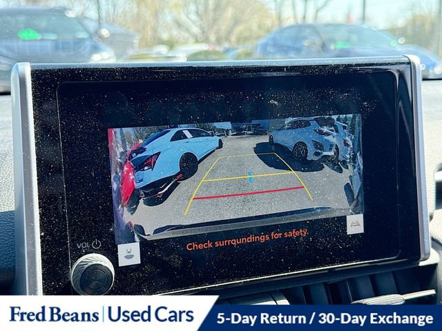 Used 2023 Toyota RAV4 SE w/ Weather & Moonroof Package image 16