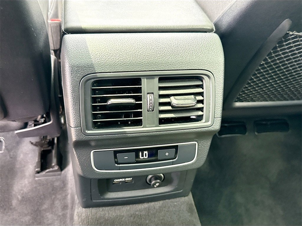 Used 2023 Audi SQ5 Premium Plus image 27