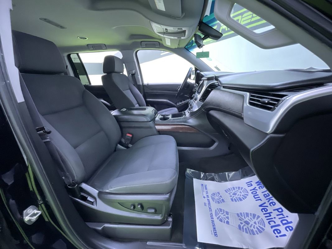 Used 2017 GMC Yukon XL SLE image 28