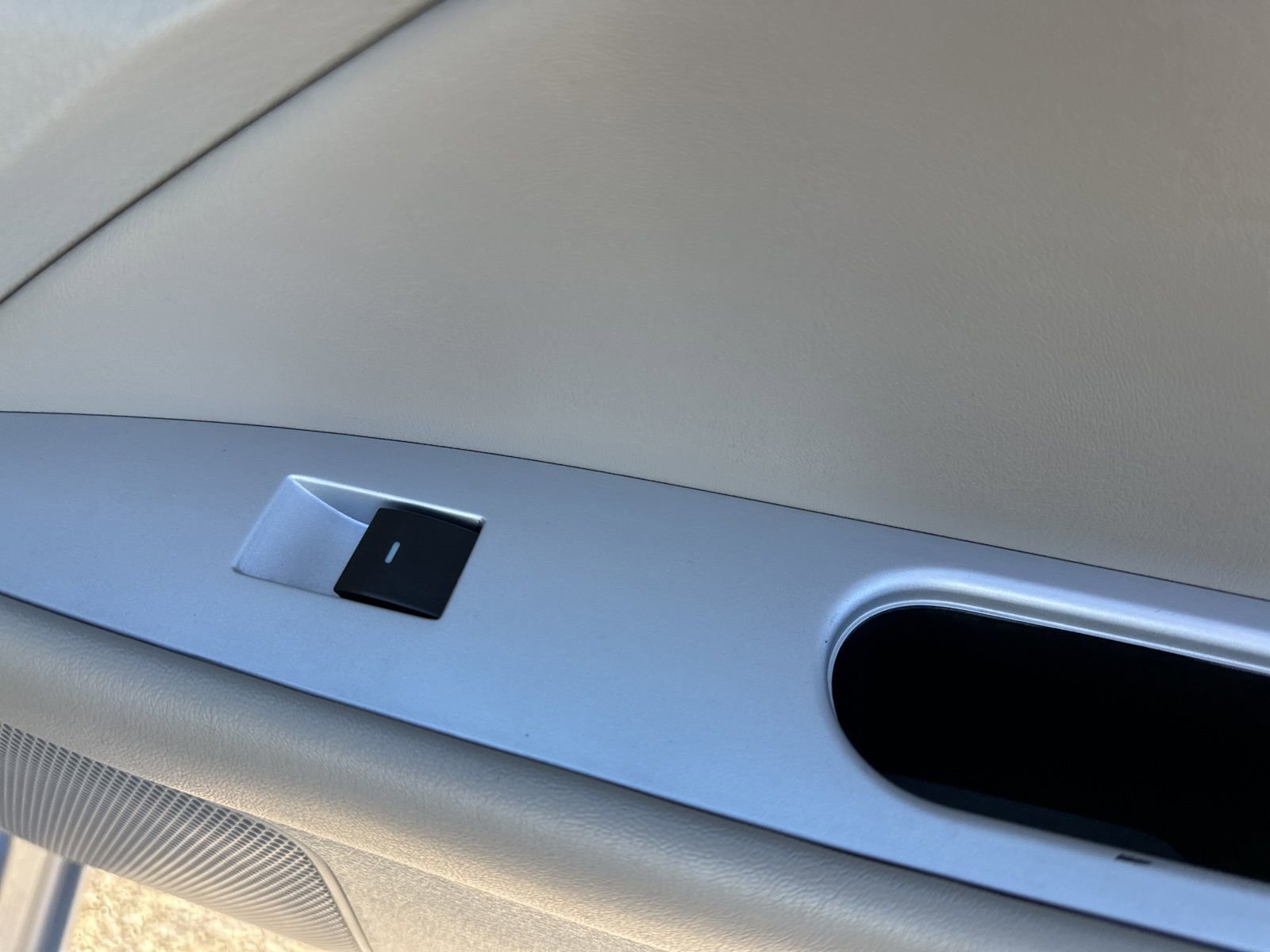 Used 2010 Mercury Milan Hybrid image 30