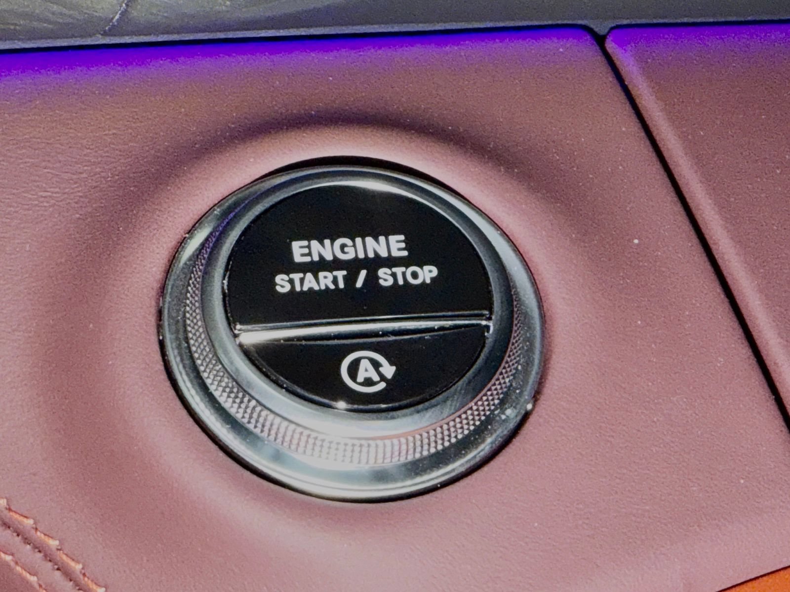 Used 2024 Mercedes-Benz SL 63 AMG 4MATIC image 31