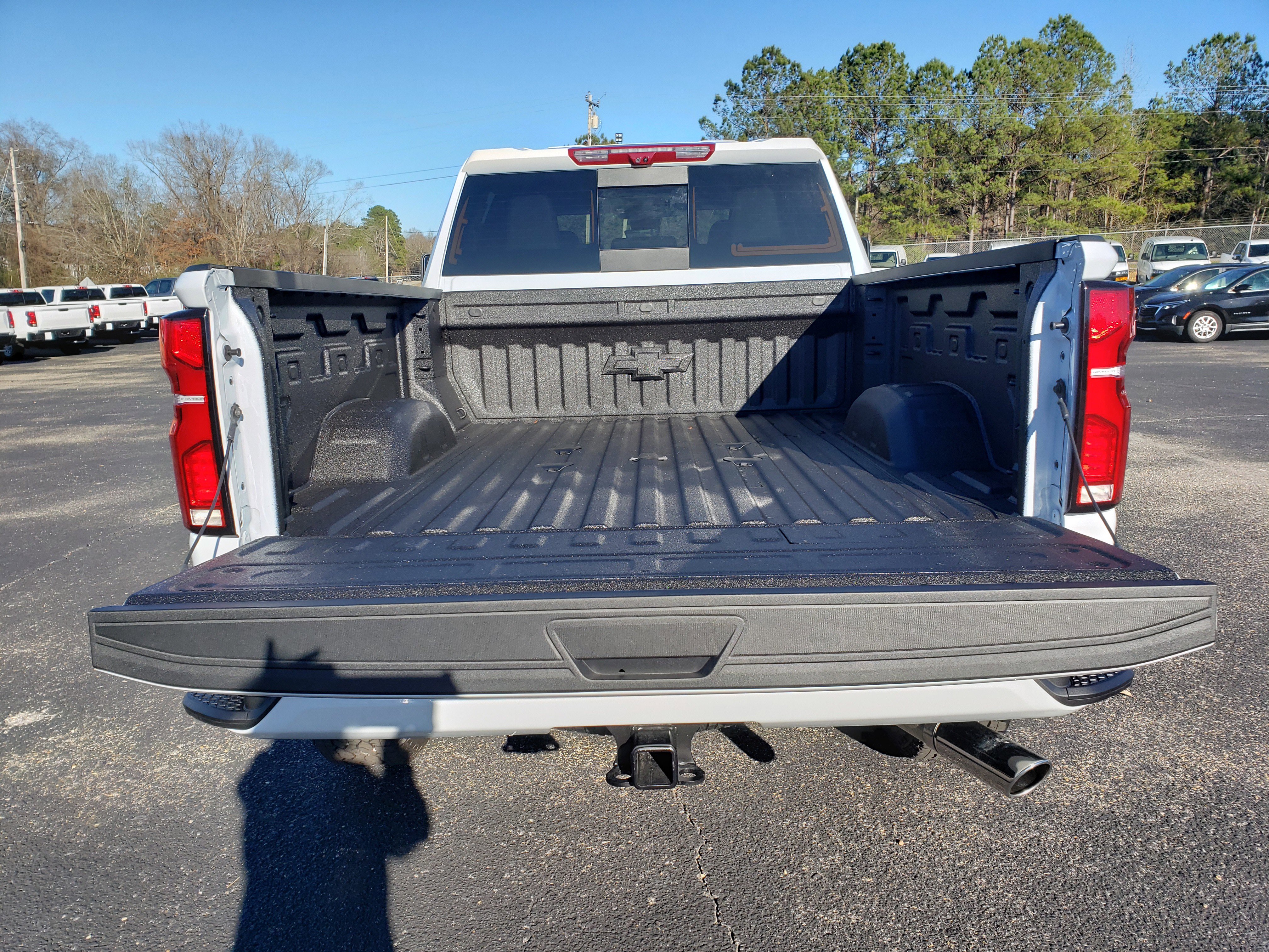 New 2026 Chevrolet Silverado 3500 High Country w/ High Country Premium Package image 9