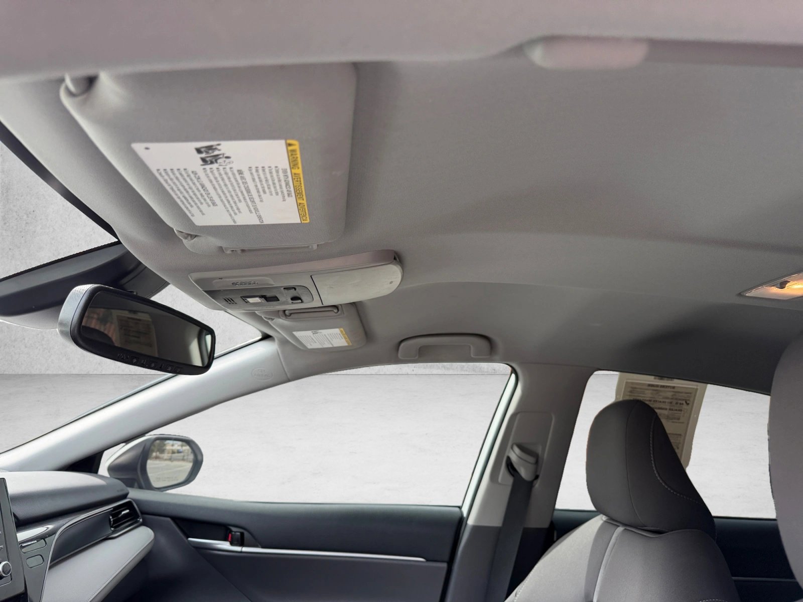 Used 2023 Toyota Camry LE w/ Convenience Package image 12