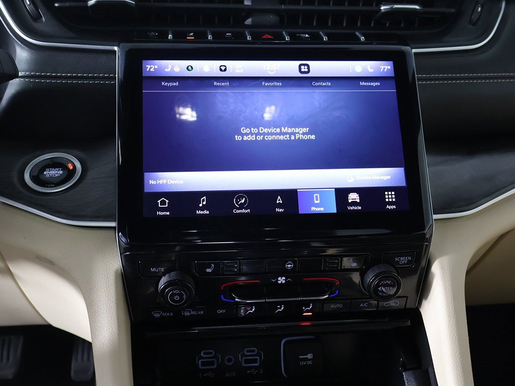 Used 2024 Jeep Grand Cherokee Limited image 44