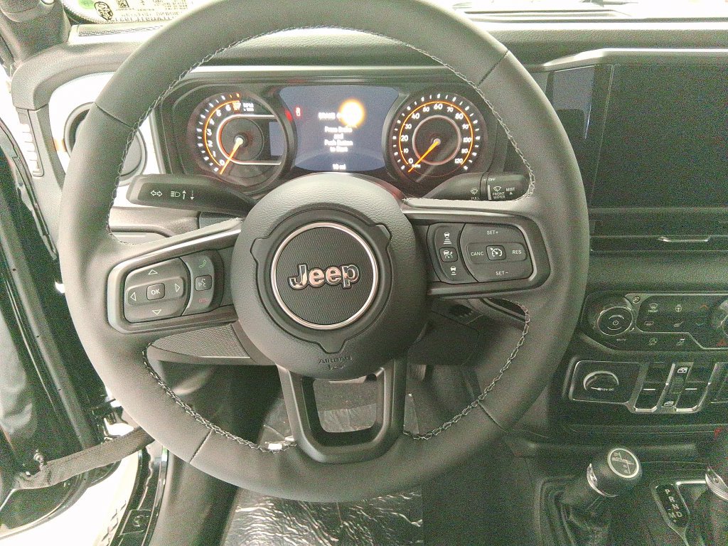 New 2026 Jeep Gladiator Sport AWD/4WD image 19