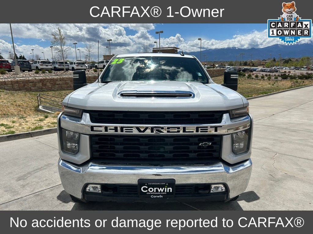 Used 2023 Chevrolet Silverado 2500 LT w/ Convenience Package image 2