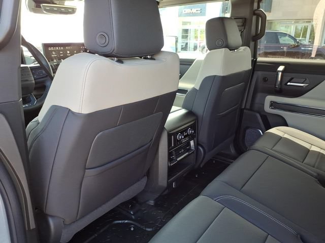 New 2026 GMC Hummer EV 4x4 Crew Cab image 15