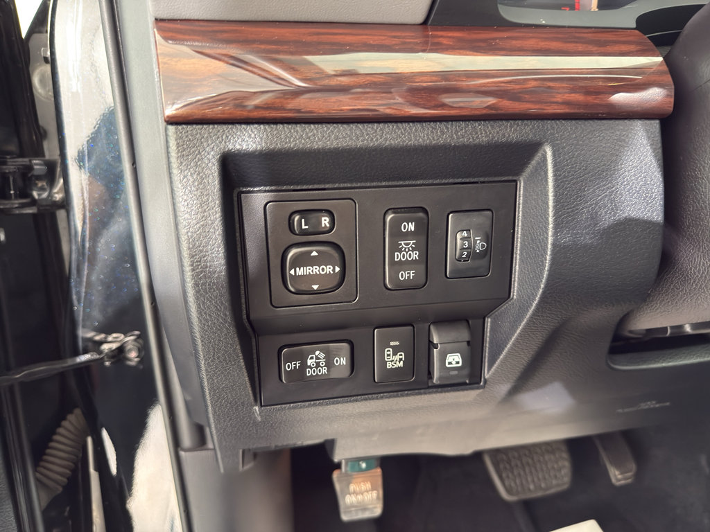 Used 2017 Toyota Tundra Limited image 16