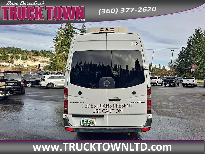 Used 2014 Mercedes-Benz Sprinter 3500 image 4