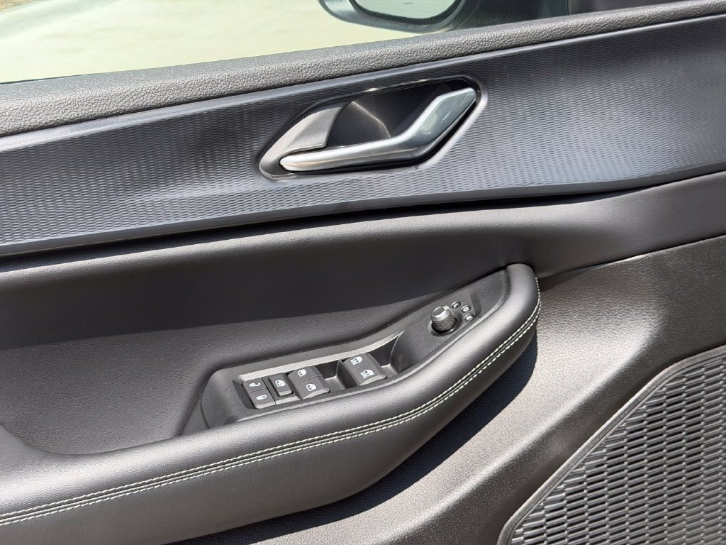 New 2026 Jeep Grand Cherokee Laredo RWD image 14