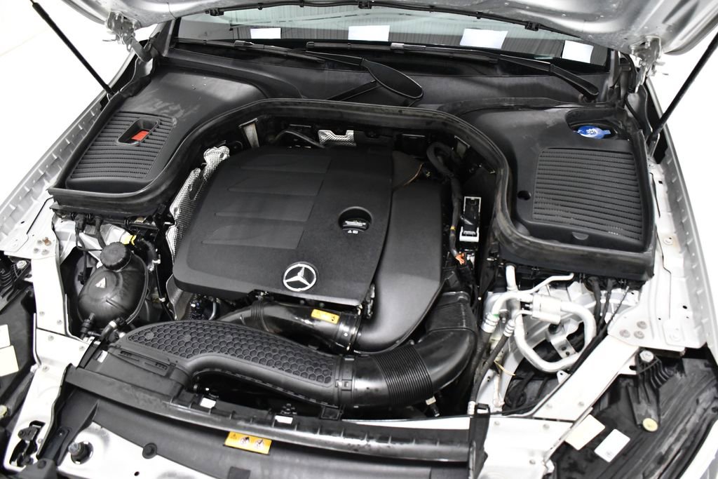 Certified 2020 Mercedes-Benz GLC 300 4MATIC image 6