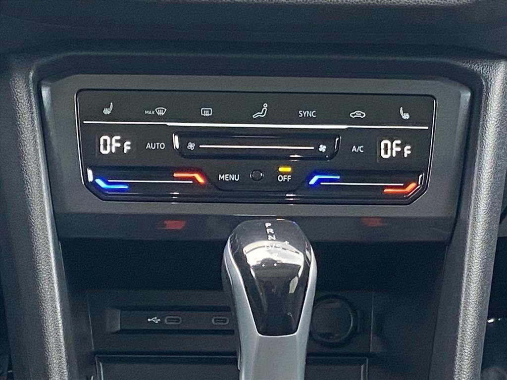 Certified 2023 Volkswagen Tiguan SE w/ Panoramic Sunroof Package image 10