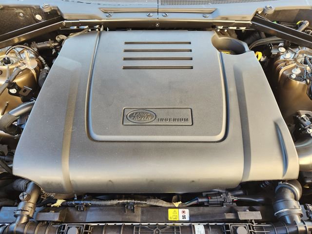 Used 2026 Land Rover Defender 110 S image 21