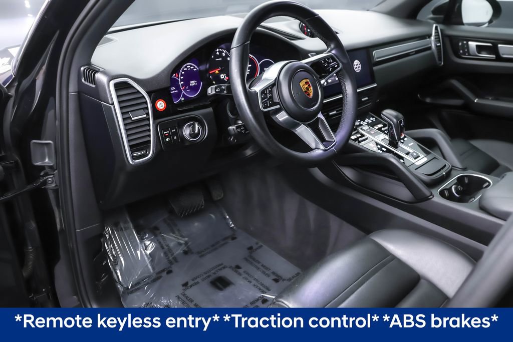 Used 2022 Porsche Cayenne Platinum Edition AWD/4WD image 4
