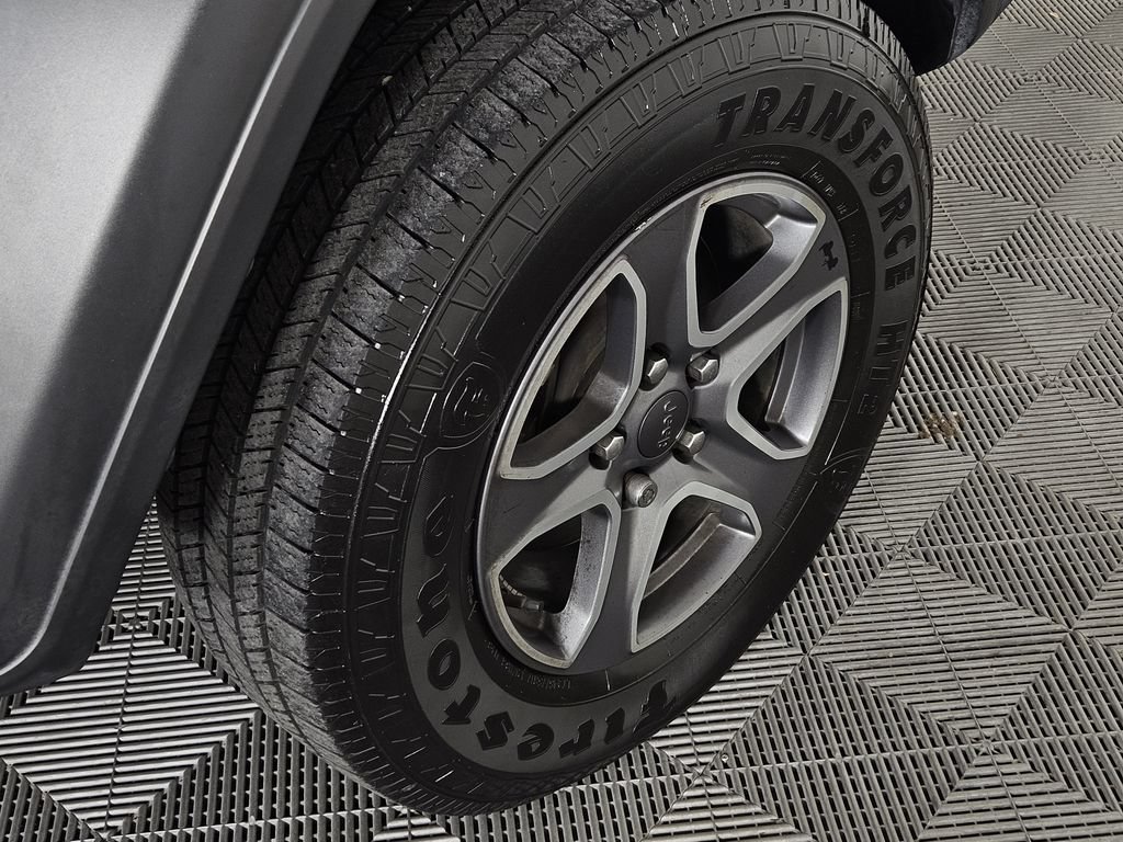 Used 2022 Jeep Wrangler Sport AWD/4WD image 6
