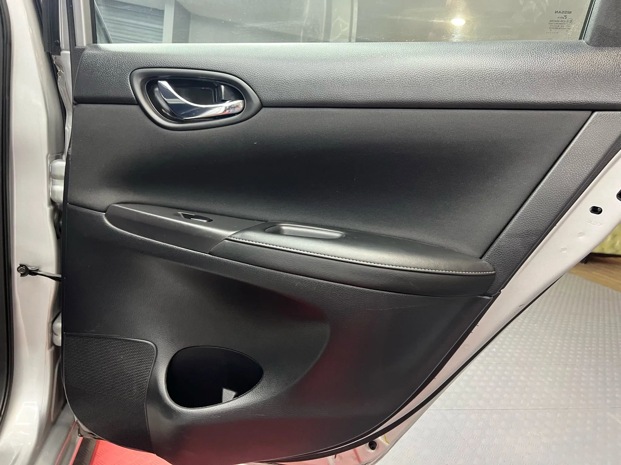 Used 2017 Nissan Sentra S image 23