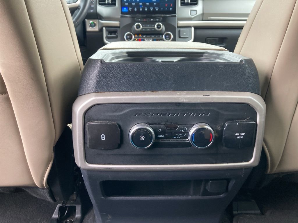 Used 2024 Ford Expedition XLT image 21