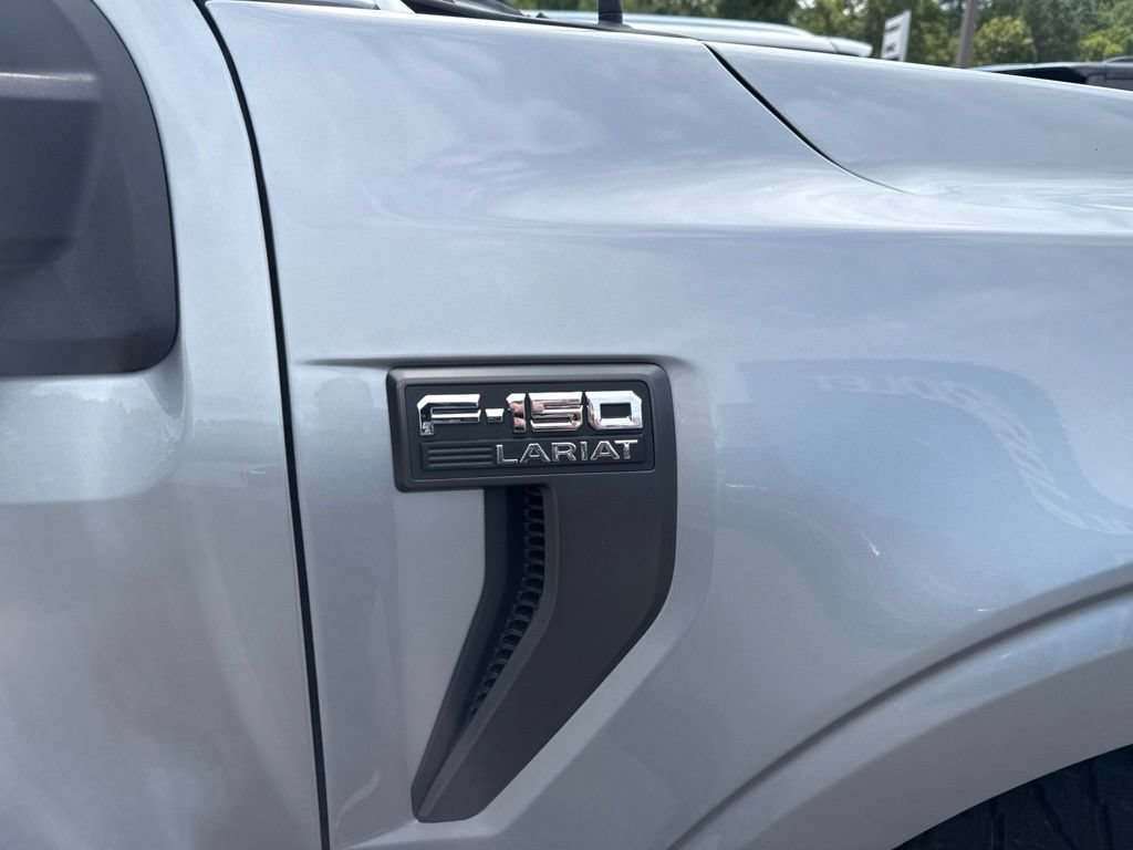 Used 2023 Ford F150 Lariat w/ Equipment Group 502A High AWD/4WD image 3