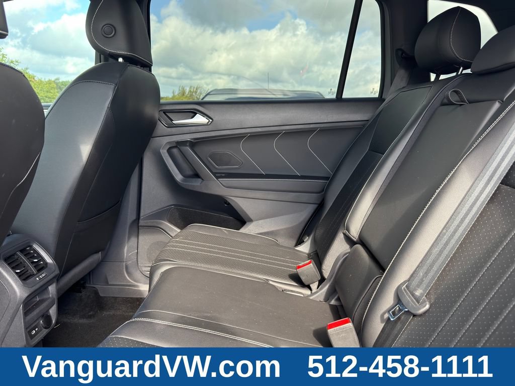 Used 2023 Volkswagen Tiguan SE R-Line FWD image 31