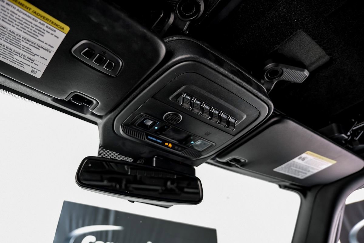 Used 2024 Ford Bronco Badlands image 29