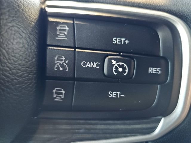 Used 2022 Jeep Wagoneer Series III w/ Flexible Seating Group image 17