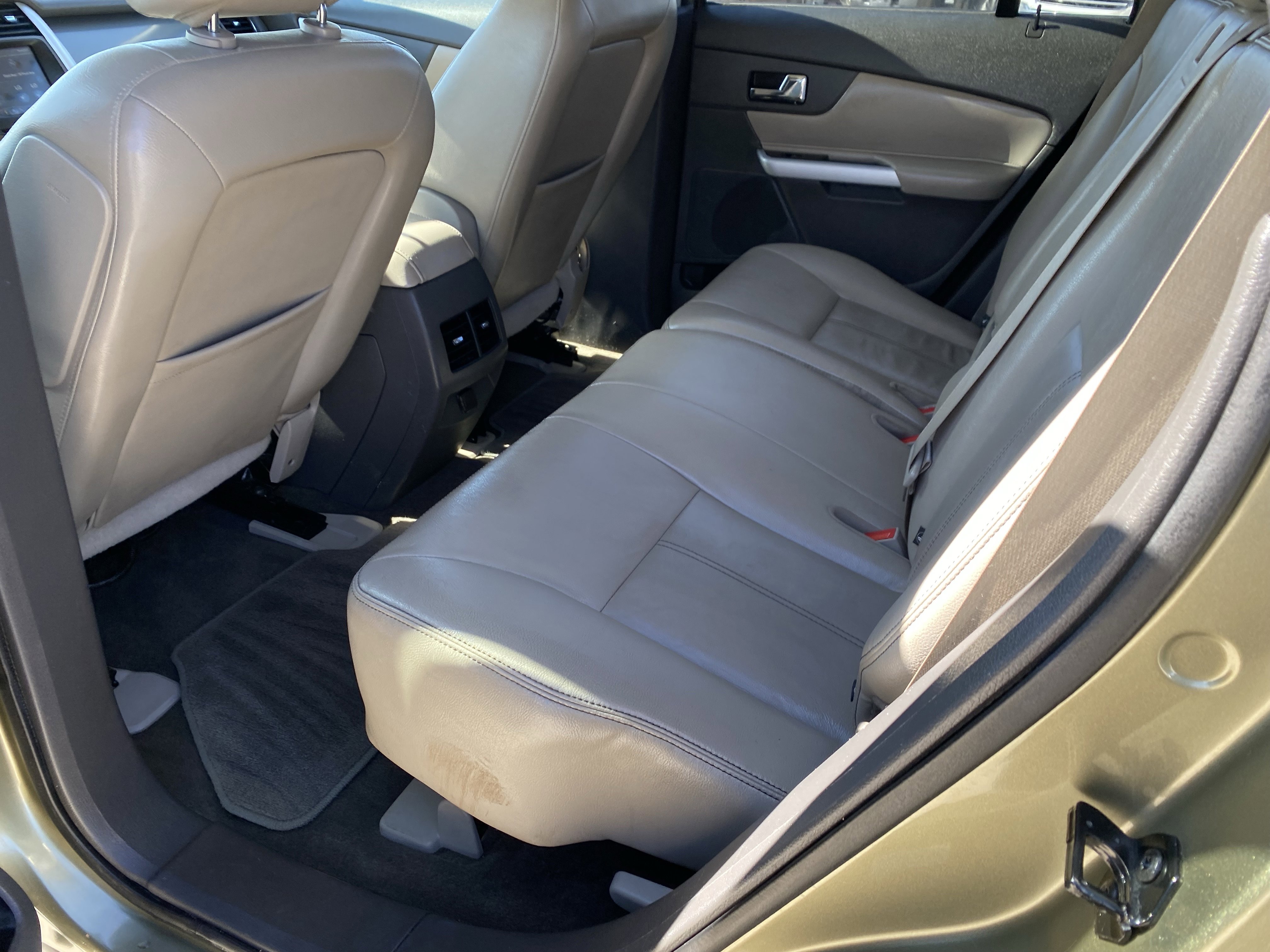 Used 2012 Ford Edge SEL image 9