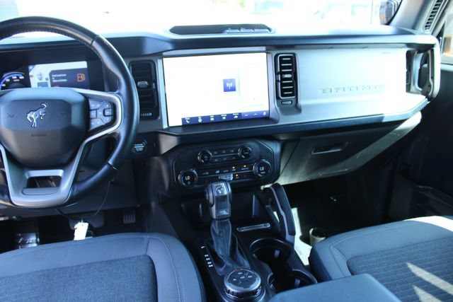 Used 2021 Ford Bronco Outer Banks AWD/4WD image 21