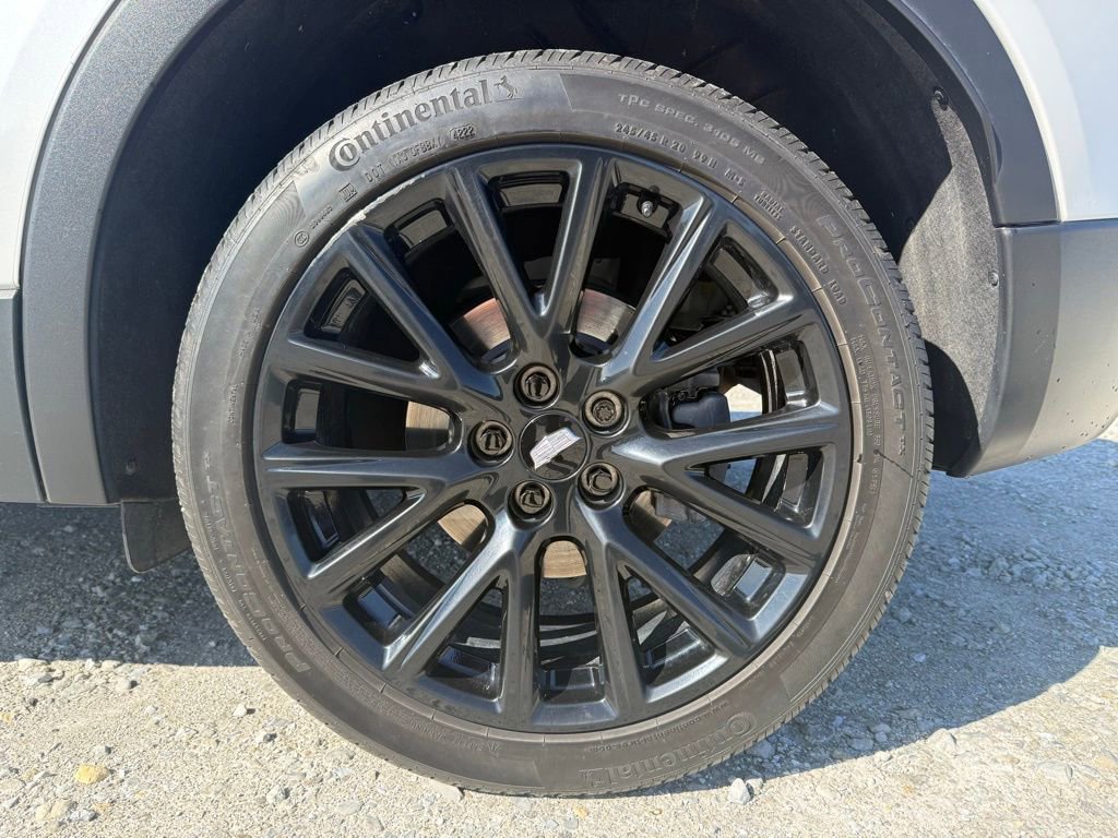 Used 2023 Cadillac XT4 Sport FWD image 15