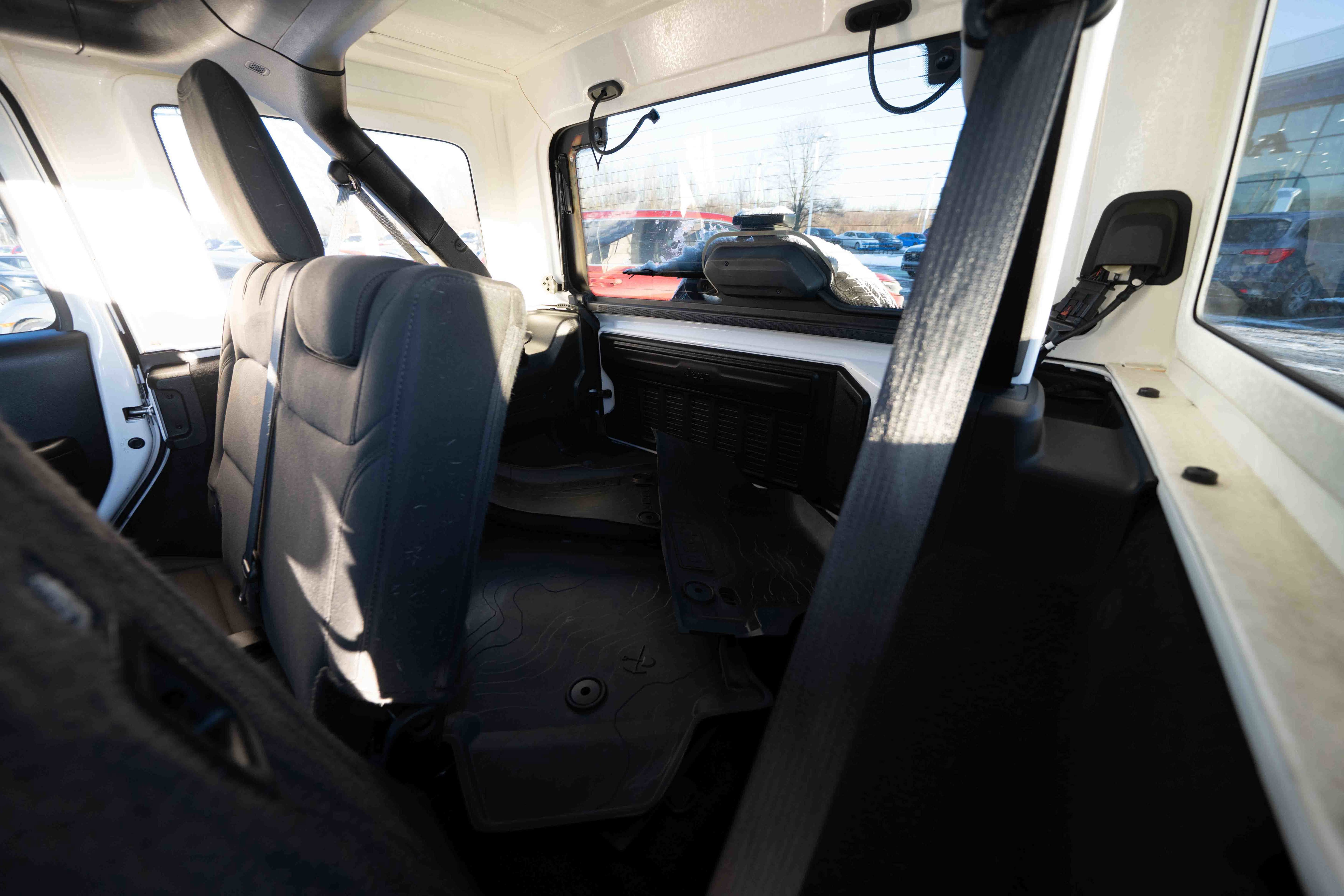 Used 2020 Jeep Wrangler Unlimited Sport S image 24