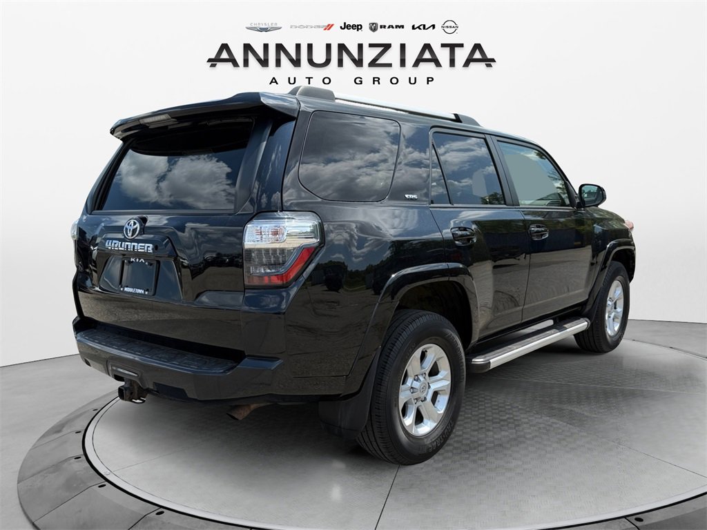 Used 2019 Toyota 4Runner SR5 image 5