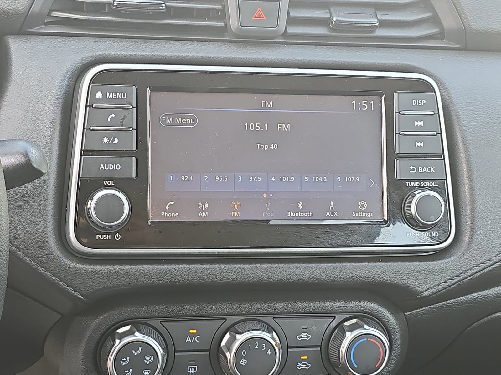 Used 2025 Nissan Versa S w/ S Plus Package image 25