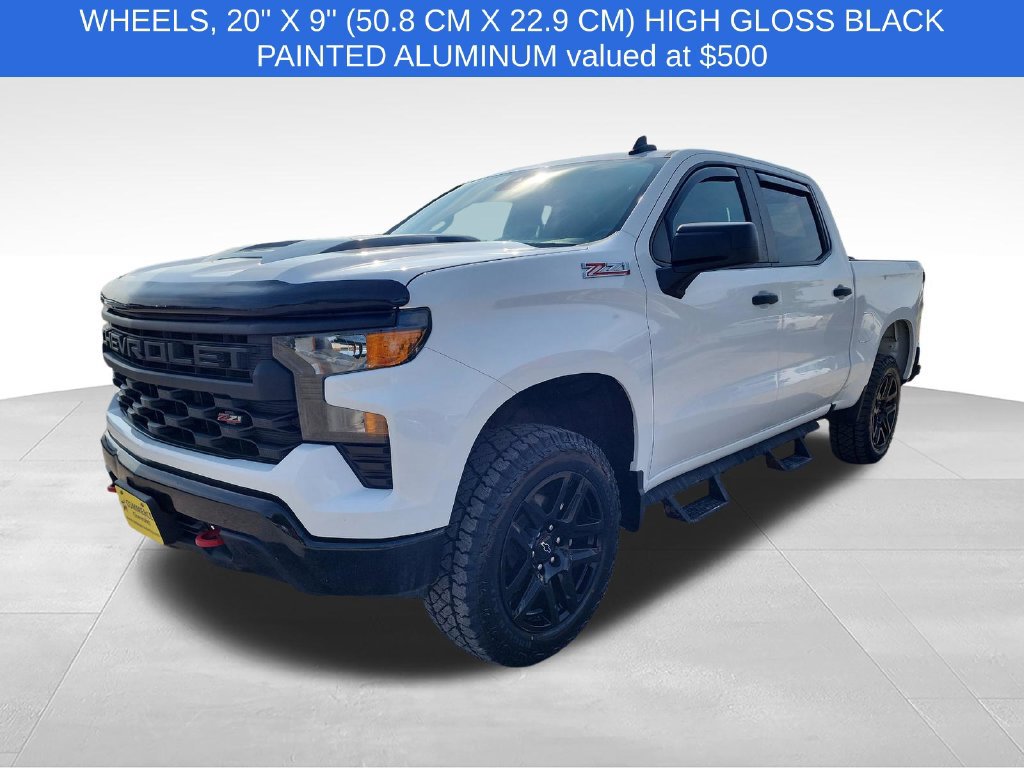 Used 2023 Chevrolet Silverado 1500 Custom Trail Boss AWD/4WD image 3
