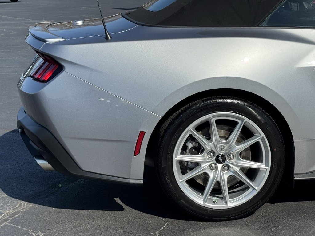 Used 2024 Ford Mustang GT Premium image 39