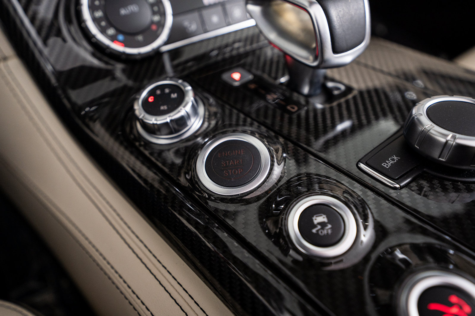 Used 2012 Mercedes-Benz SLS AMG Roadster image 34
