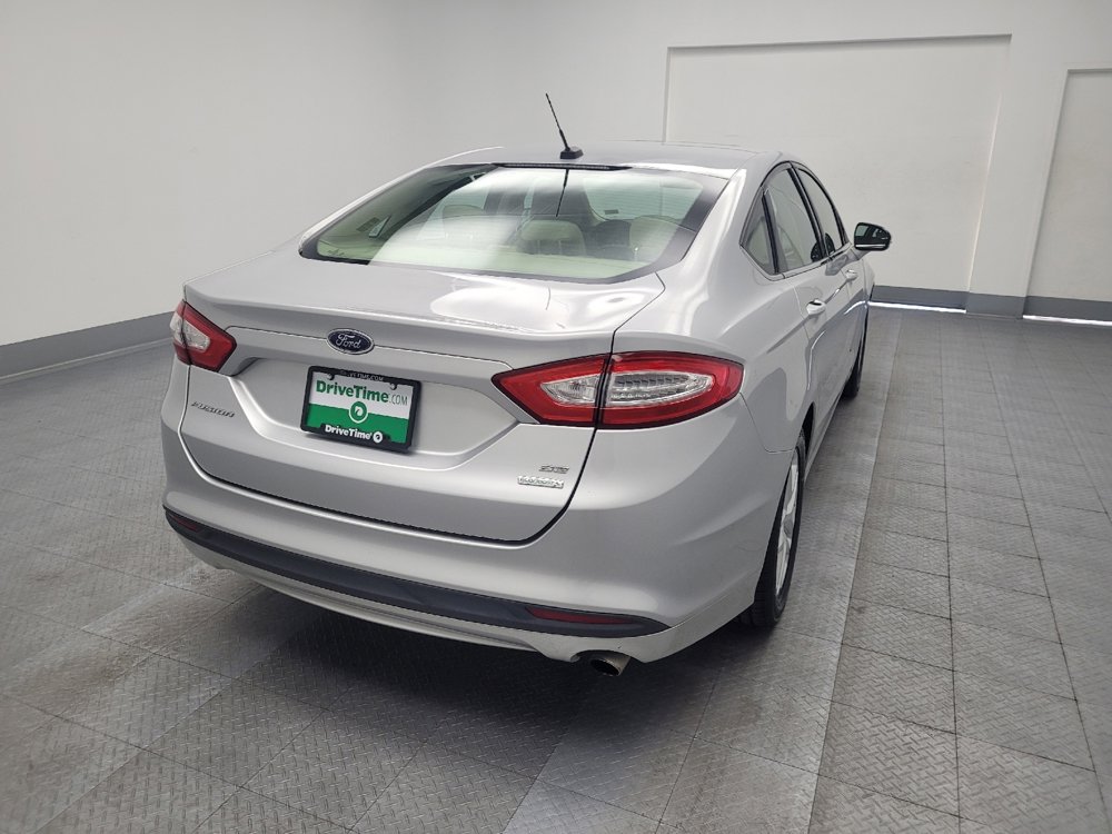 Used 2016 Ford Fusion SE image 7
